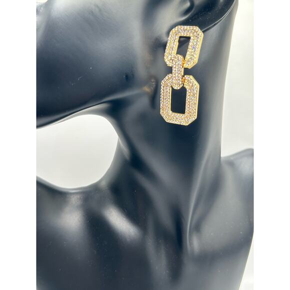 Eye Candy LA Luxe Collection 18k Gold Plated Earrings - Picture 5 of 11